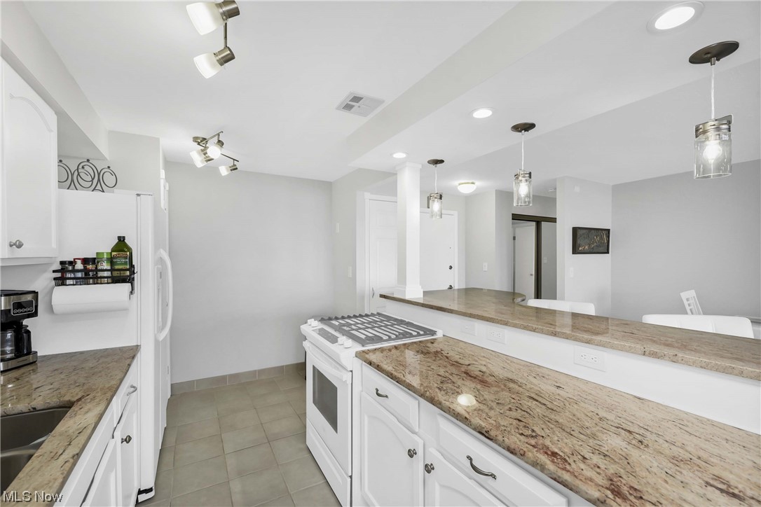 The Carlyle - Residential