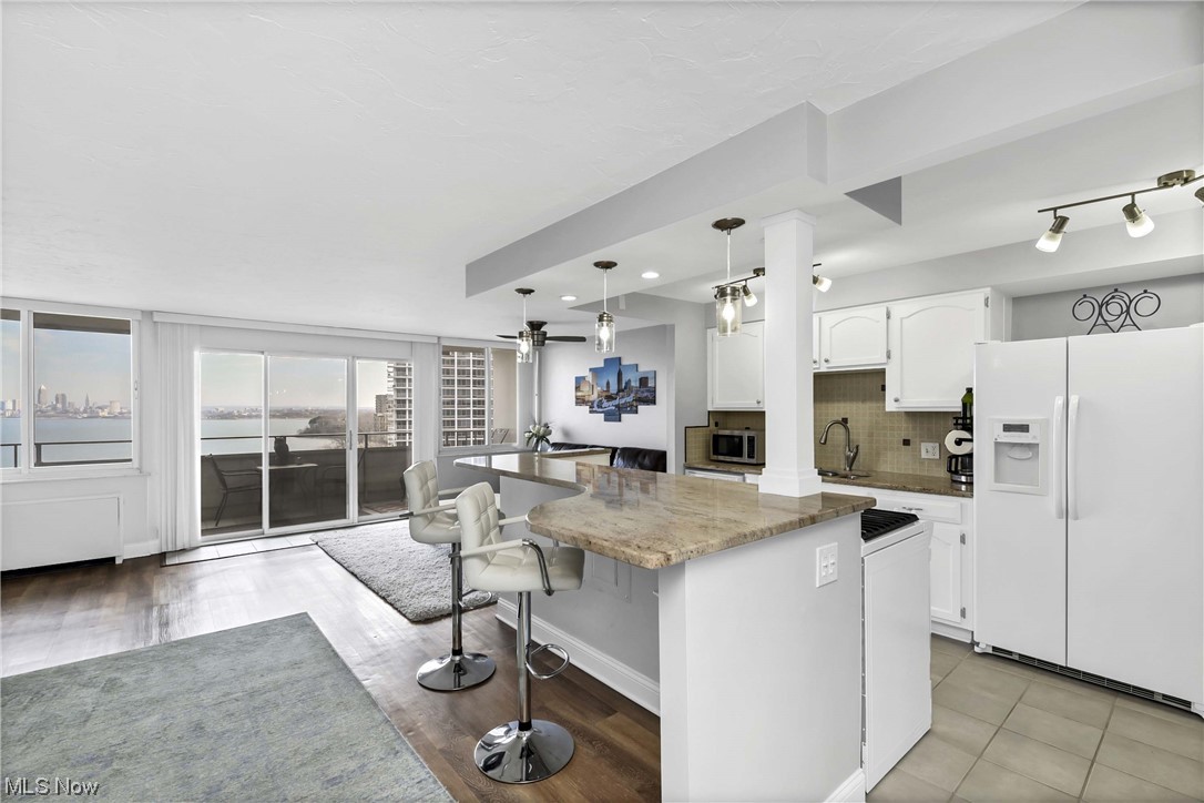 The Carlyle - Residential