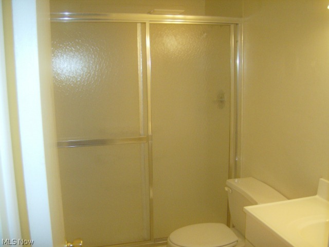 Carlyle Condo - Residential Lease