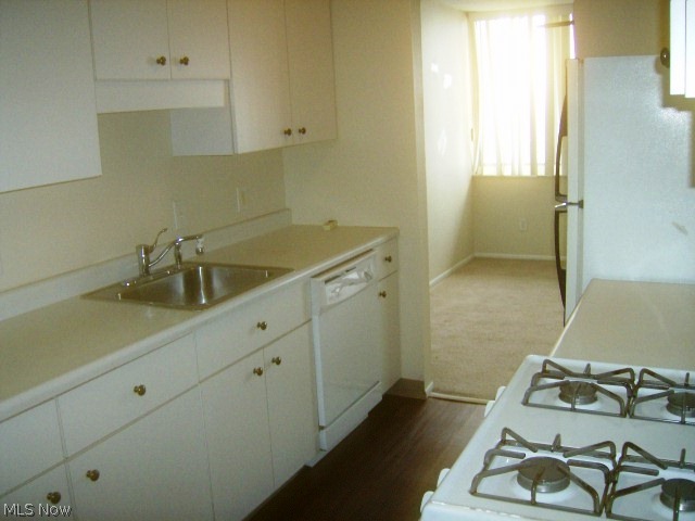 Carlyle Condo - Residential Lease