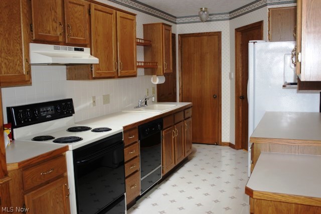 Hartville Country Commons Condo - Residential