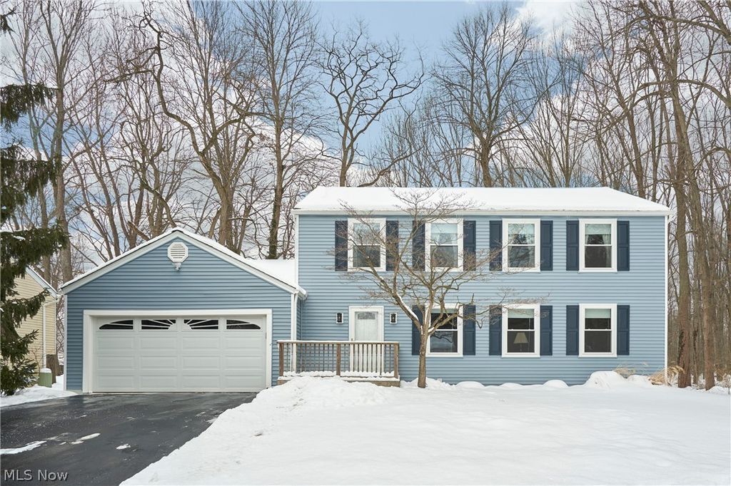 Photo of 300 Manhattan Parkway, Painesville, OH 44077 (MLS # 5185540)