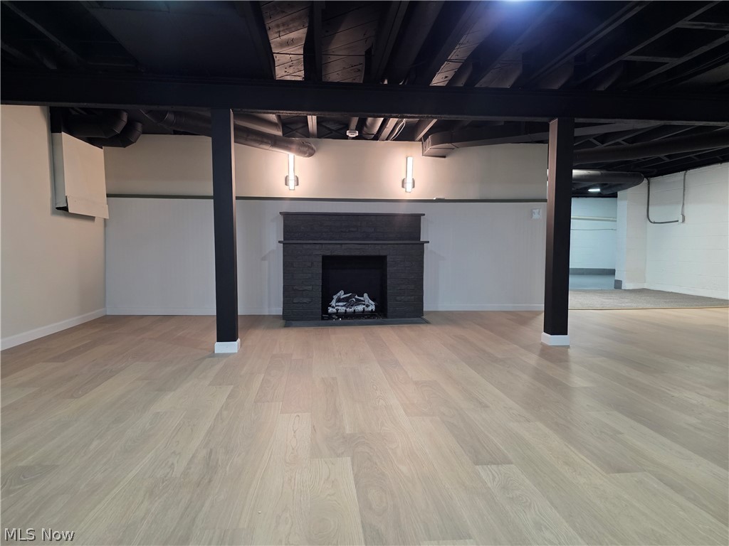 West/River Tr #2 - Residential