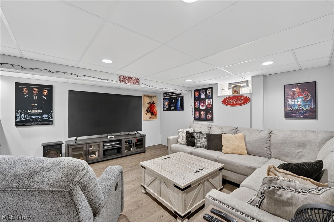 Ridgewood 02 - Residential