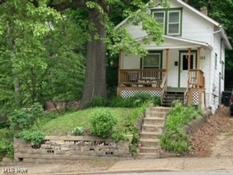Homes For Sale - 155 W Tallmadge Avenue<br/> Akron, OH 44310