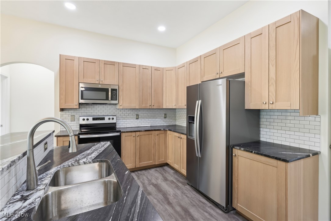 126 Wetmore Avenue, Grand River, Ohio image 17