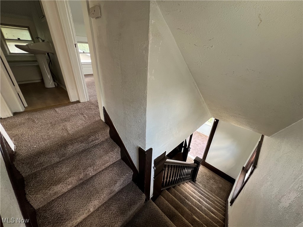 Kenwood - Residential Lease