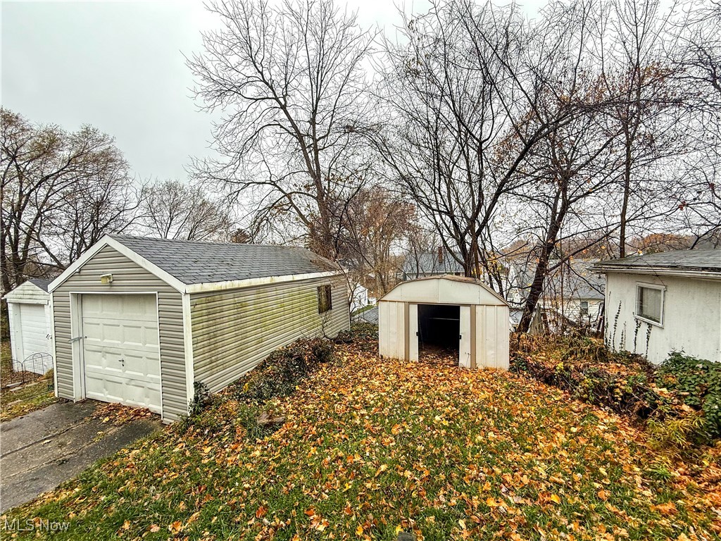 William T Sawyers Dolingwood A - Residential Lease