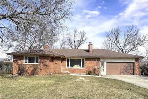 Photo for 2396 Hillcrest Lane