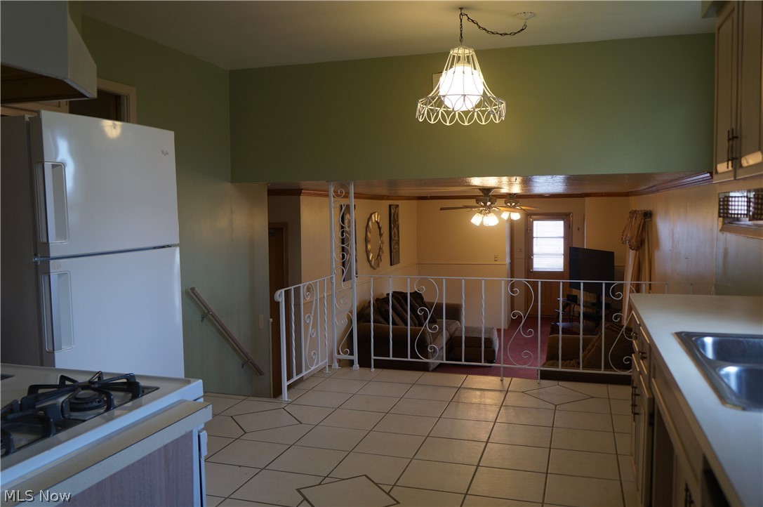 East Dawnwood Inc Skline Heights S - Residential