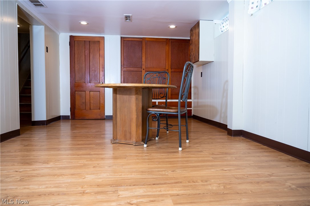 East Dawnwood Inc Skline Heights S - Residential