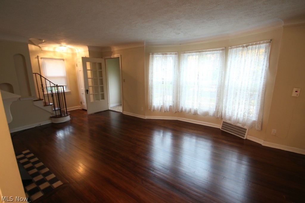 Monticello Manor - Residential