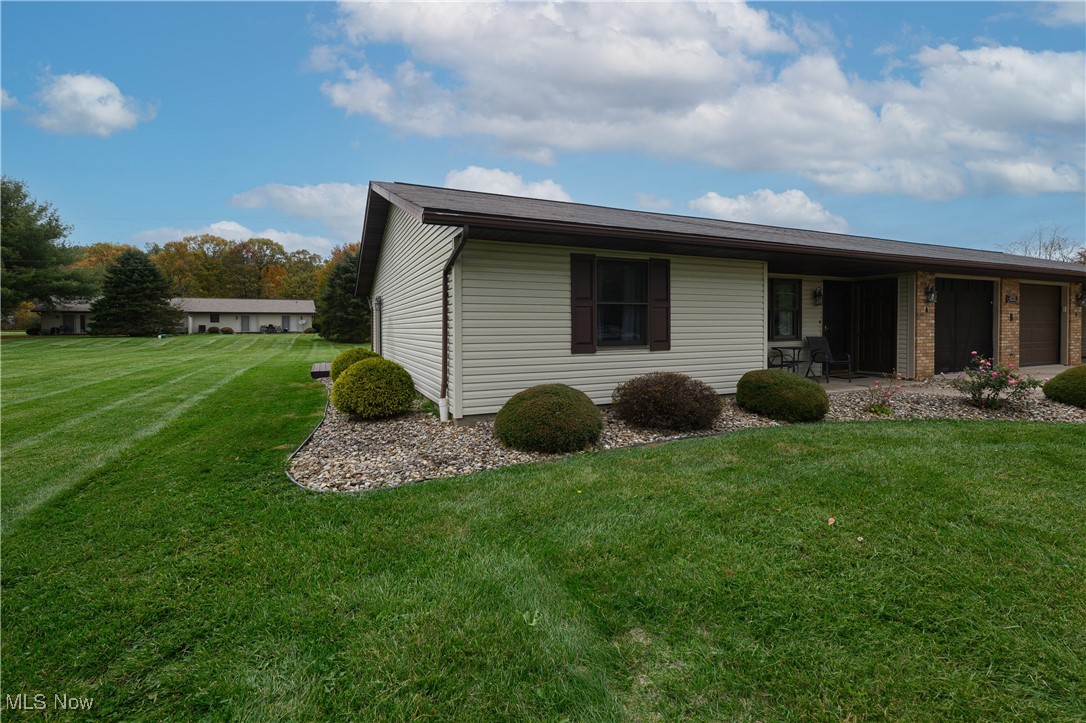 Cedarwood Condo - Residential