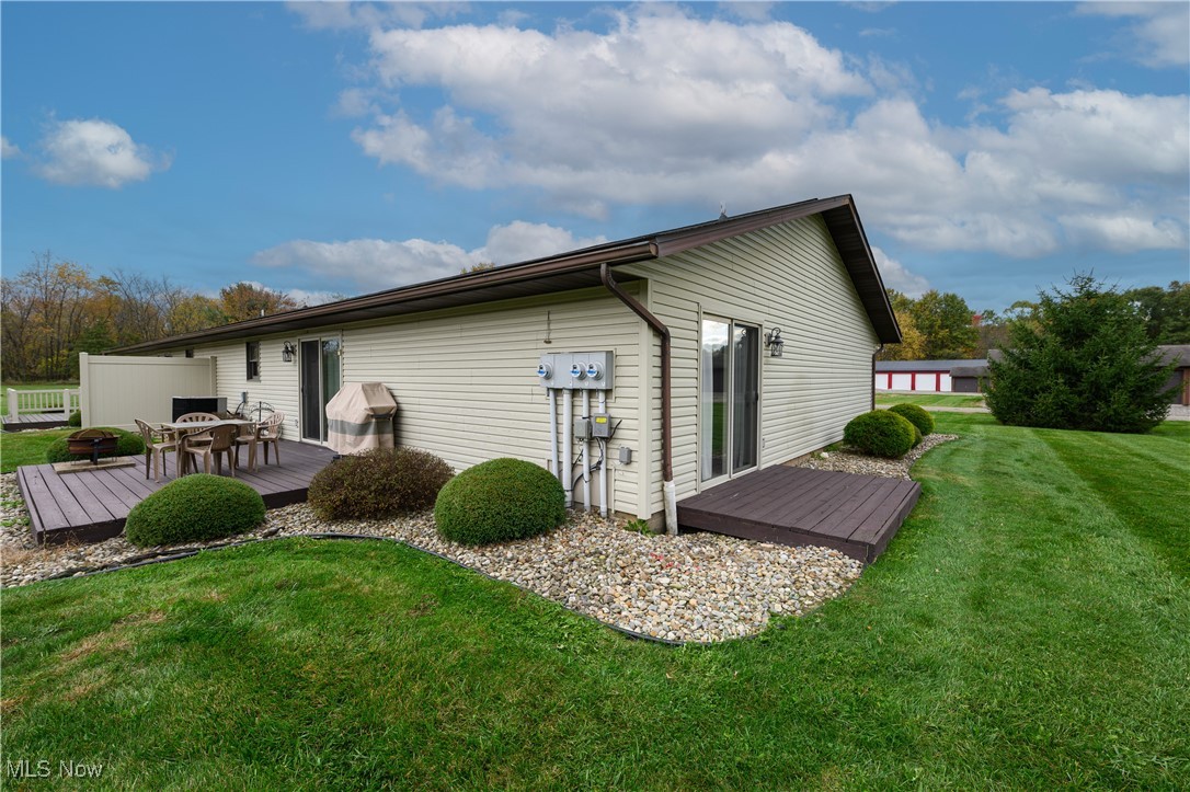Cedarwood Condo - Residential