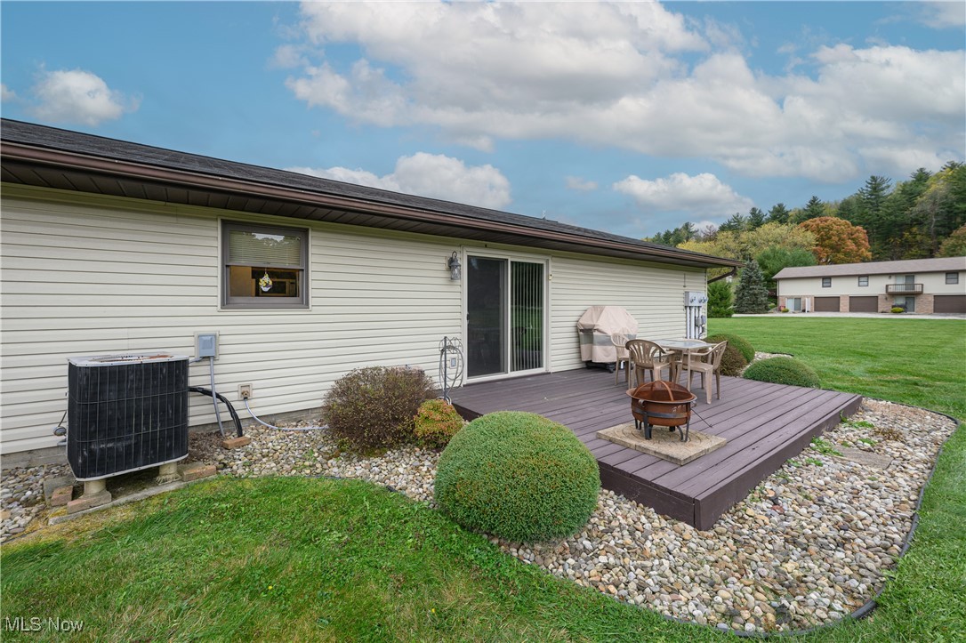 Cedarwood Condo - Residential