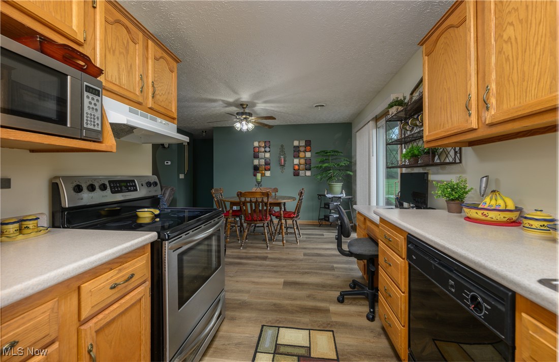 Cedarwood Condo - Residential