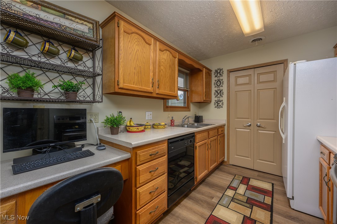Cedarwood Condo - Residential