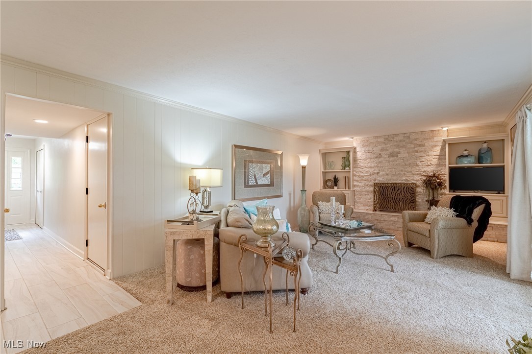 33373 Cromwell Drive, Solon, Ohio image 13
