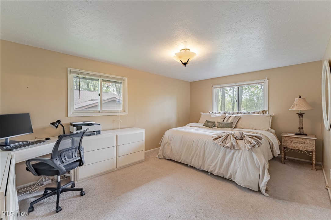 33373 Cromwell Drive, Solon, Ohio image 22