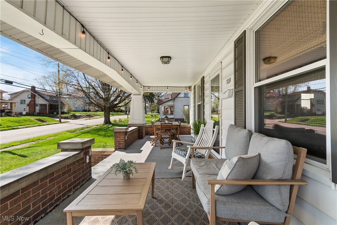 709 17th Street, Massillon, Ohio image 2