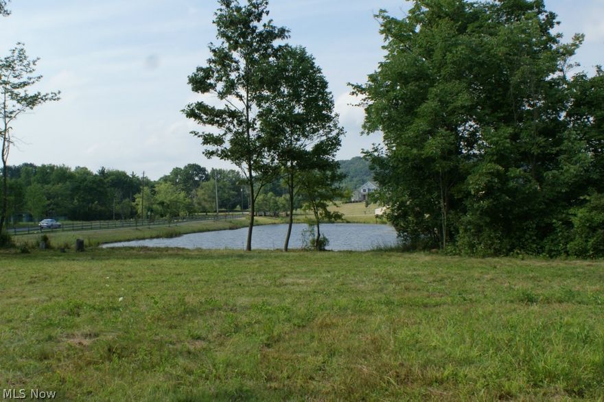 Build your dream home and enjoy your own retreat on this 2.9 acre parcel in the Hammonds Nature Preserve. Not only will you enjoy this 2.9 acres, you will also have access to over 26 acres of common space. The Hammonds is not your typical development, it was designed with privacy and nature in mind. Walking trails, kayaking and fishing provide a natural experience of living with nature. The original 75 acres was divided into 11 home sites with 25 acres of common space between, two lakes and two ponds with forest and open meadows. The Hammonds is certified by the National Wildlife Federation as a wildlife habitat. If you are looking for a unique piece of property to build your dream home and just haven't found it, this will be the place you can call home!