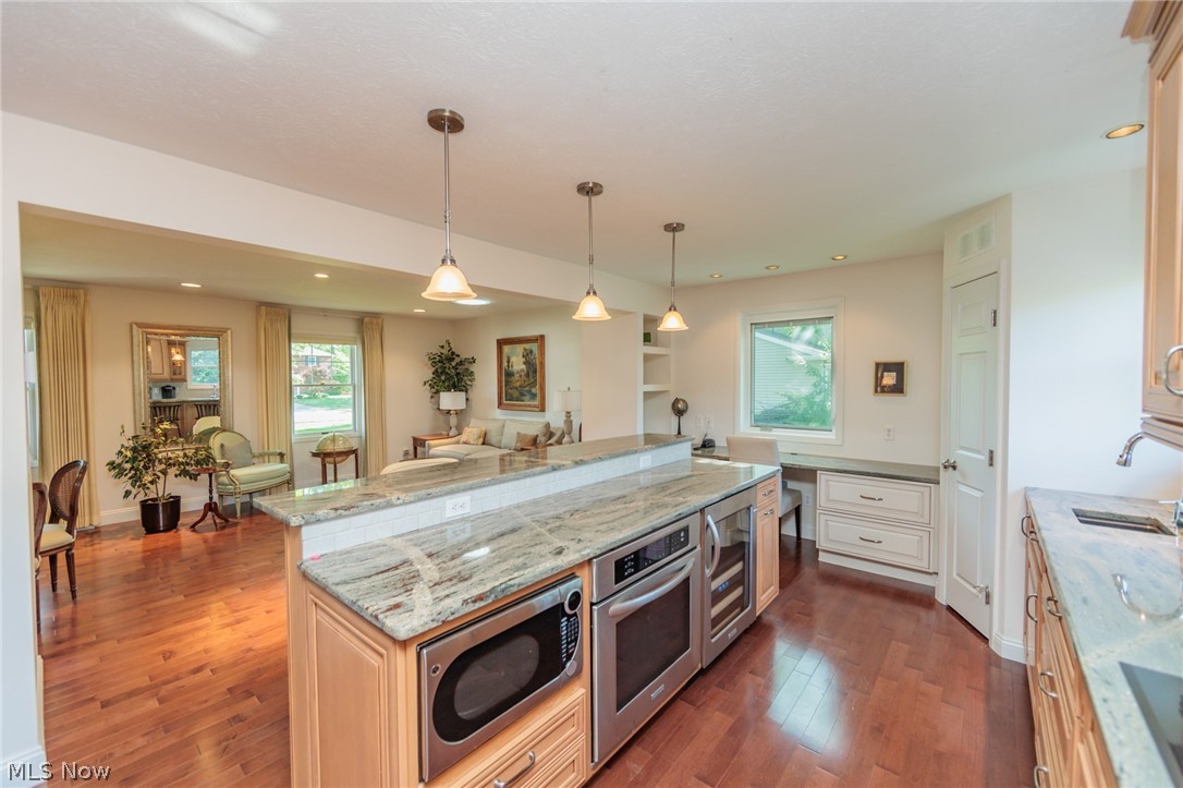 Woods/Westlake - Residential