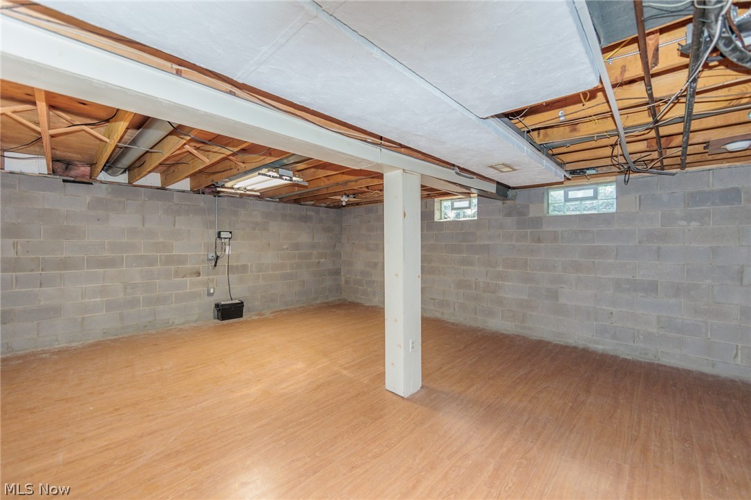 Woods/Westlake - Residential