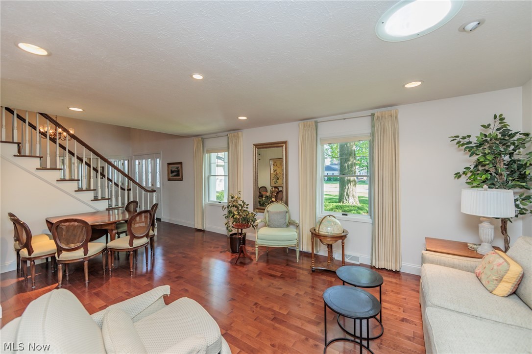 Woods/Westlake - Residential