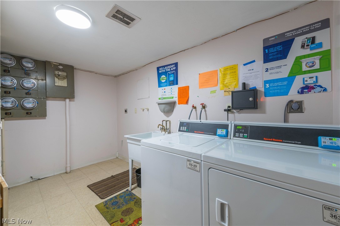 Carriage Hill Condo - Residential