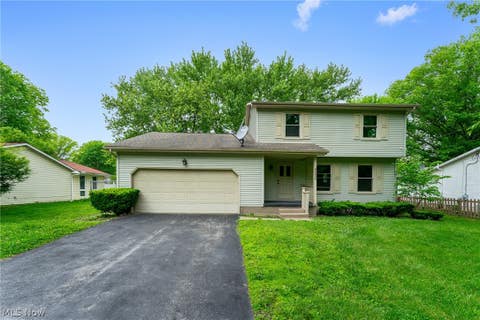 Homes For Sale - 6820 Lockwood Boulevard<br/> Mahoning County, Boardman, OH 44512