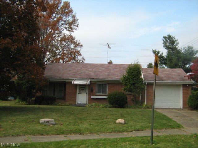 Well-built 1-owner home needs updated. Roll up your sleeves and bring your decorating ideas to make it yours! Waterproofed basement. Abundant closet and storage space. Brand new state of the art schools under construction. Located just minutes from Stan Hywet.
