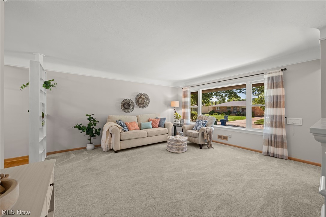 10890 Tiffany Lane