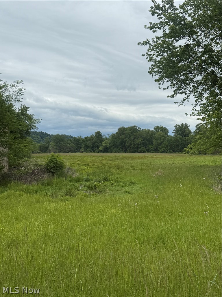 N Pleasants Highway