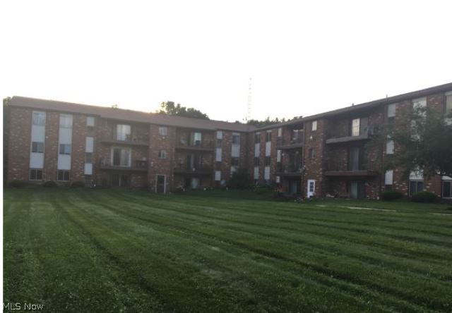 Rolling Meadows Condo - Residential