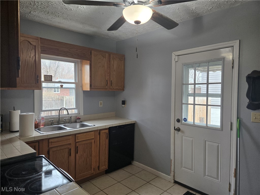 321 Boston Avenue, Elyria, Ohio image 7