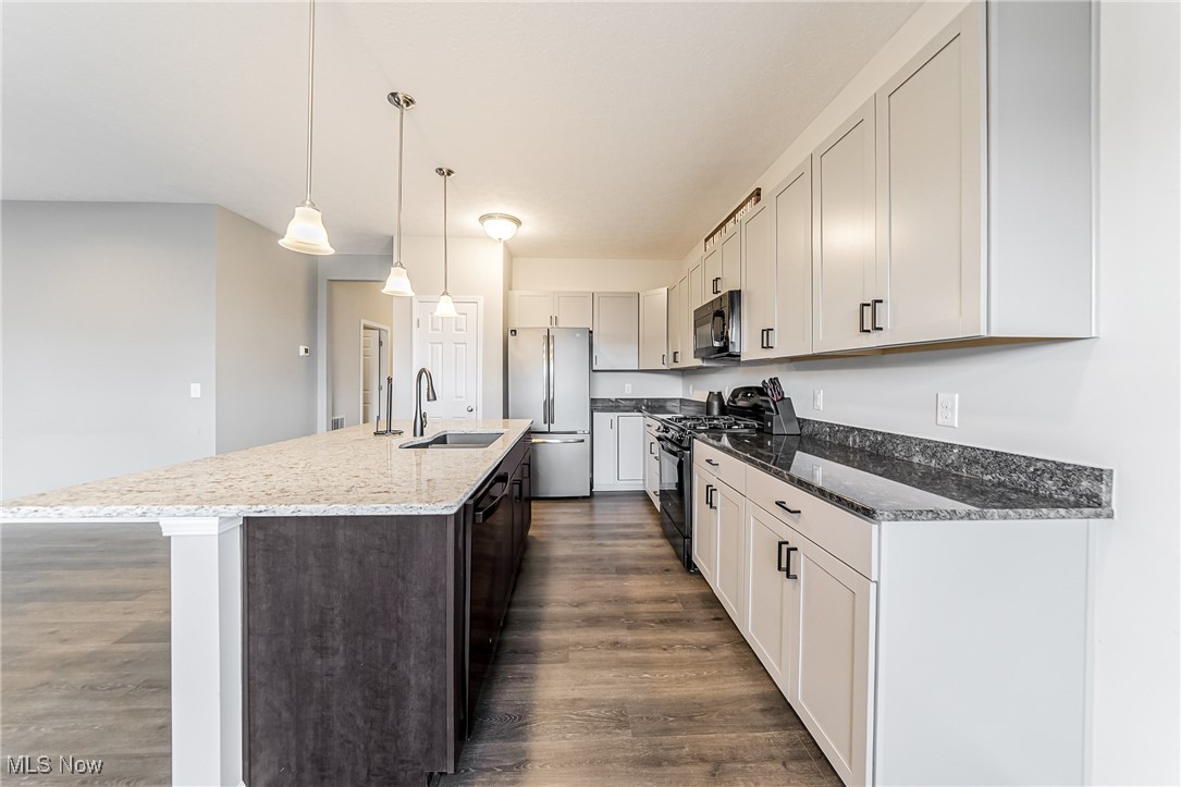 Lifestyles Of Meadow Lakes Sub - Residential