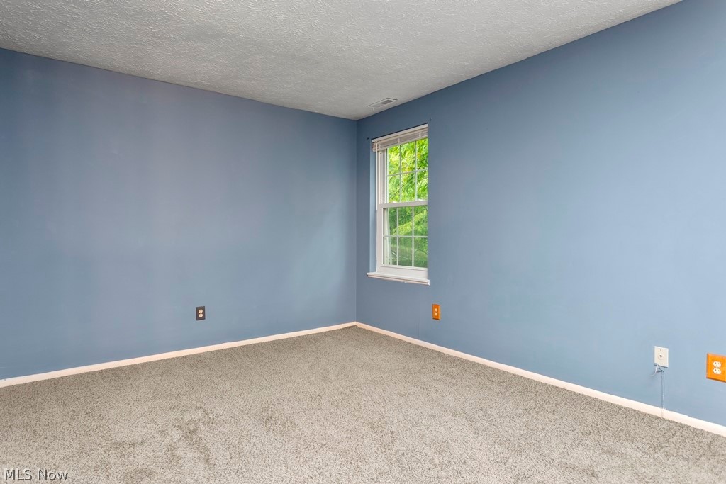 Cherry Ridge Condo - Residential