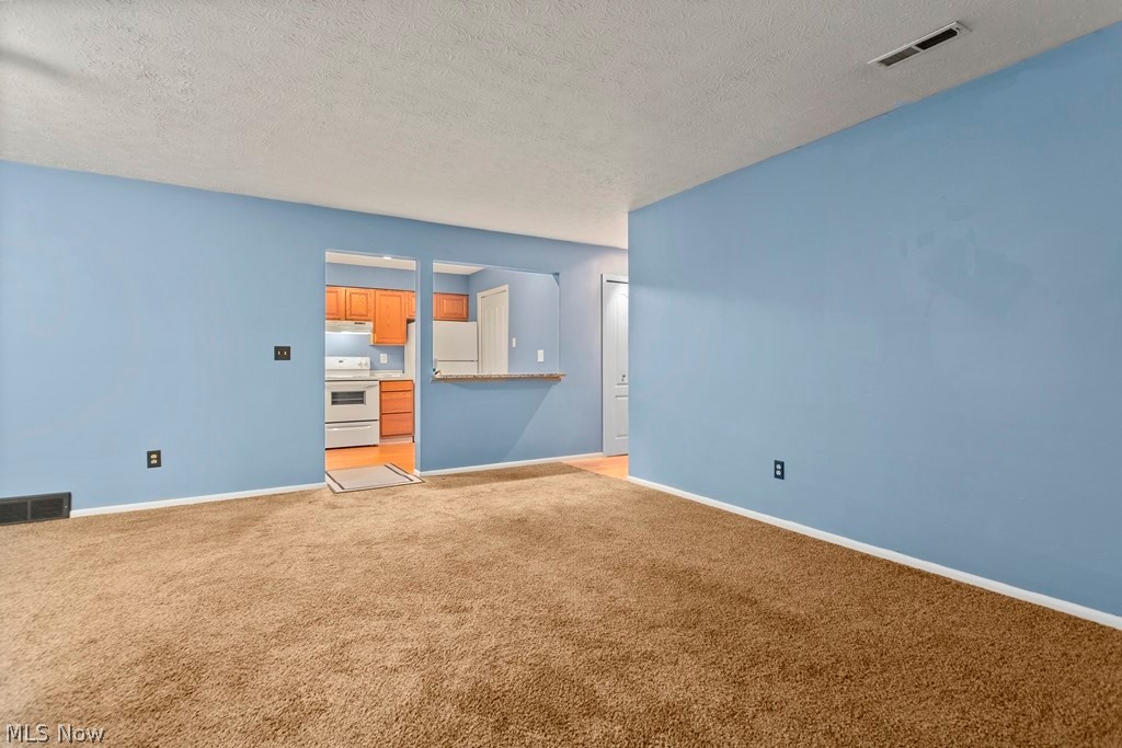 Cherry Ridge Condo - Residential