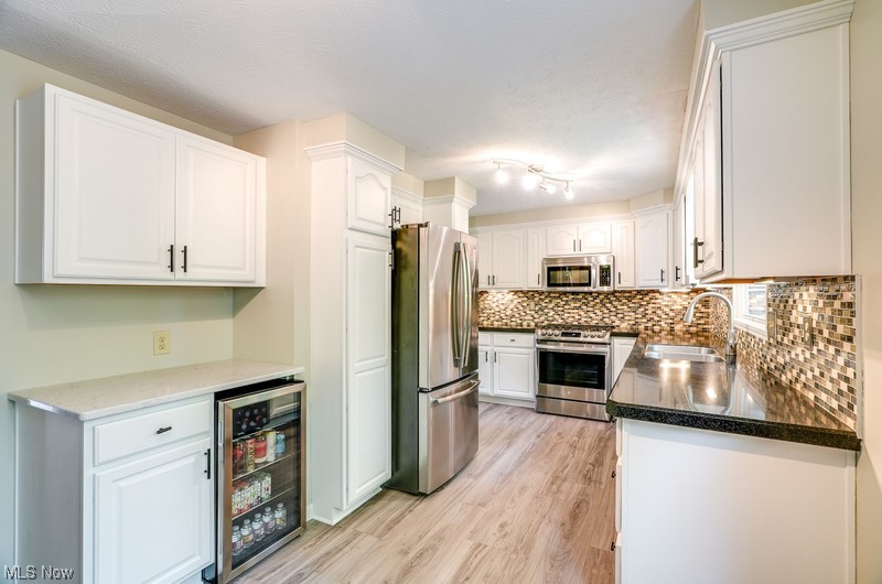 Hunters Crk 03 - Residential