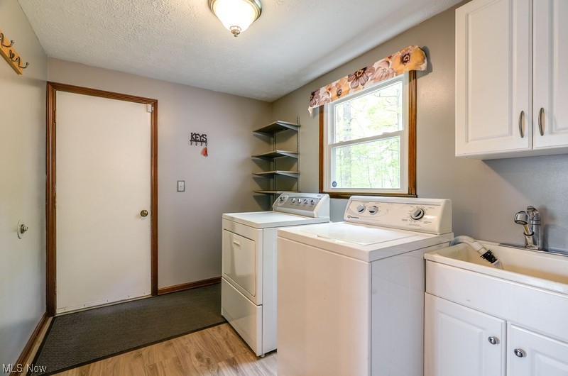 Hunters Crk 03 - Residential