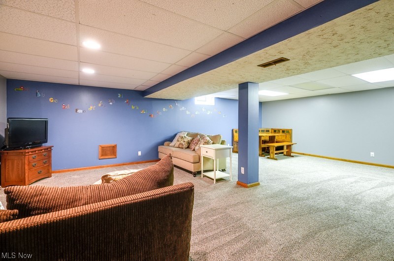 Hunters Crk 03 - Residential