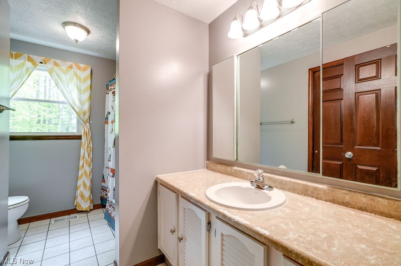 Hunters Crk 03 - Residential