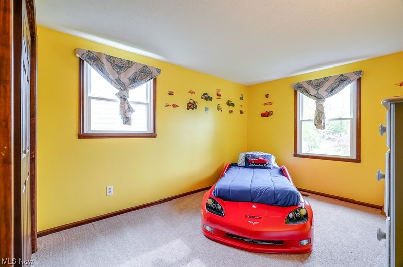 Hunters Crk 03 - Residential