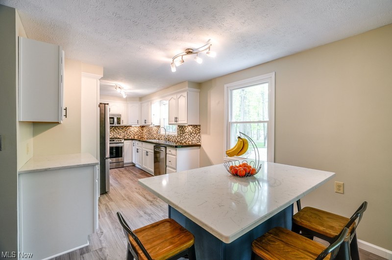 Hunters Crk 03 - Residential