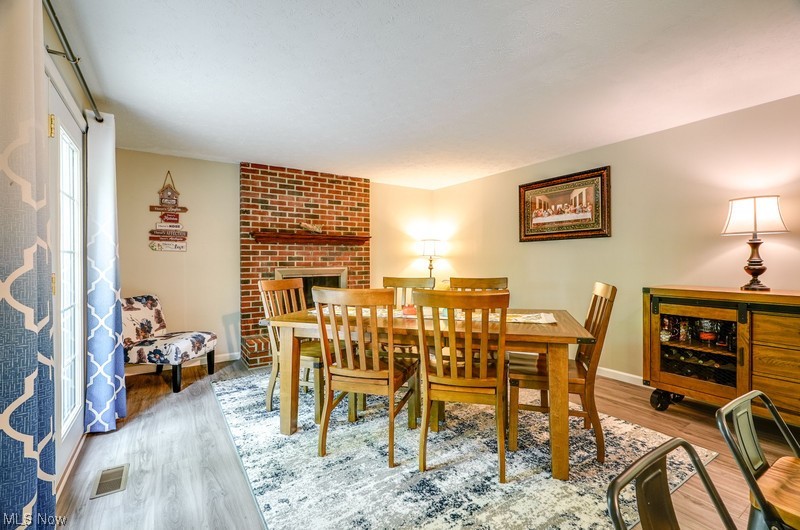 Hunters Crk 03 - Residential