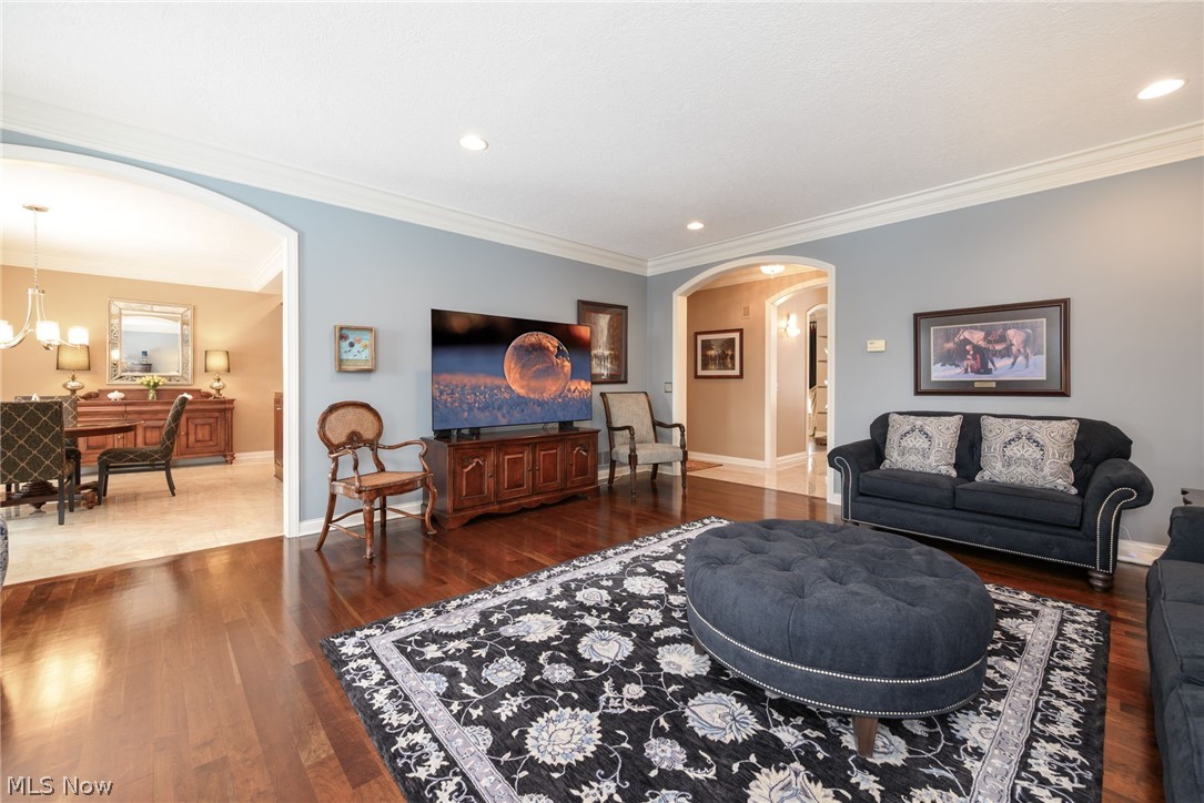 Nobles Pond - Residential