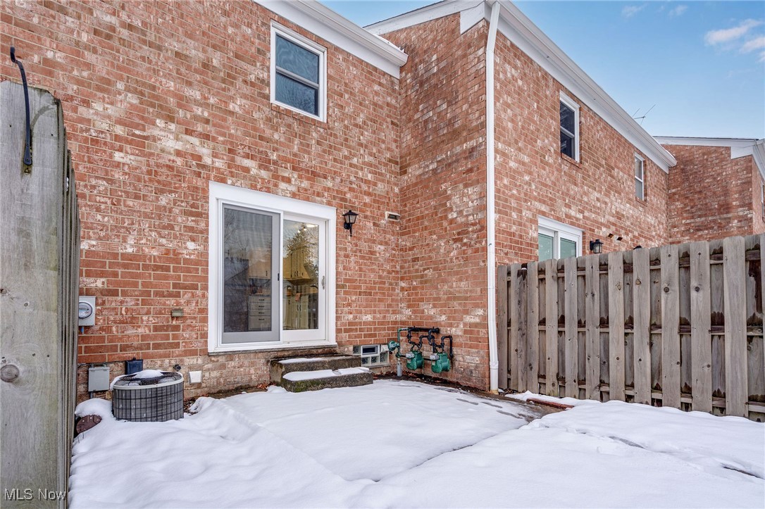 Willoughby Commons Condo - Residential