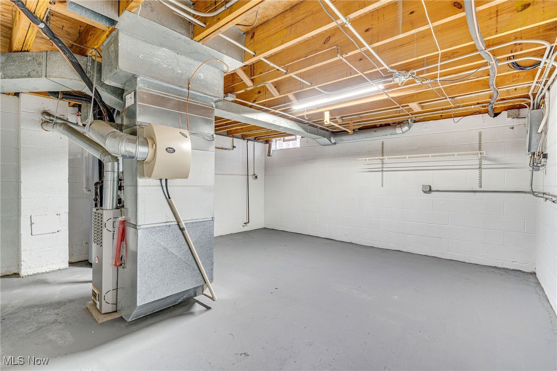 Willoughby Commons Condo - Residential