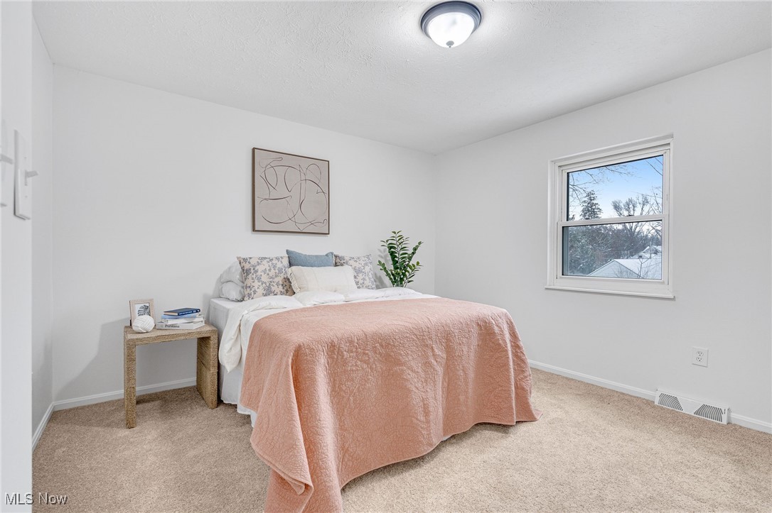 Willoughby Commons Condo - Residential