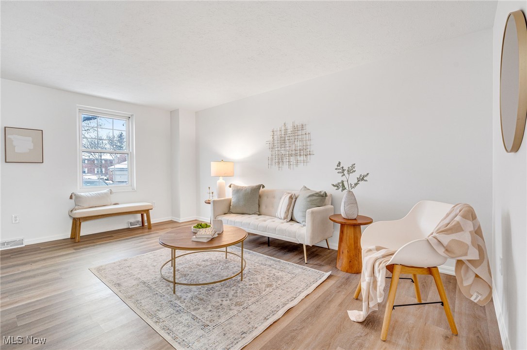 Willoughby Commons Condo - Residential